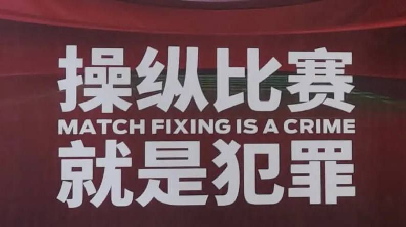 叶辰满意的点了点头，说：可以，既然你这么有觉悟，那我就饶你不死，现在就安排人带你去医院。